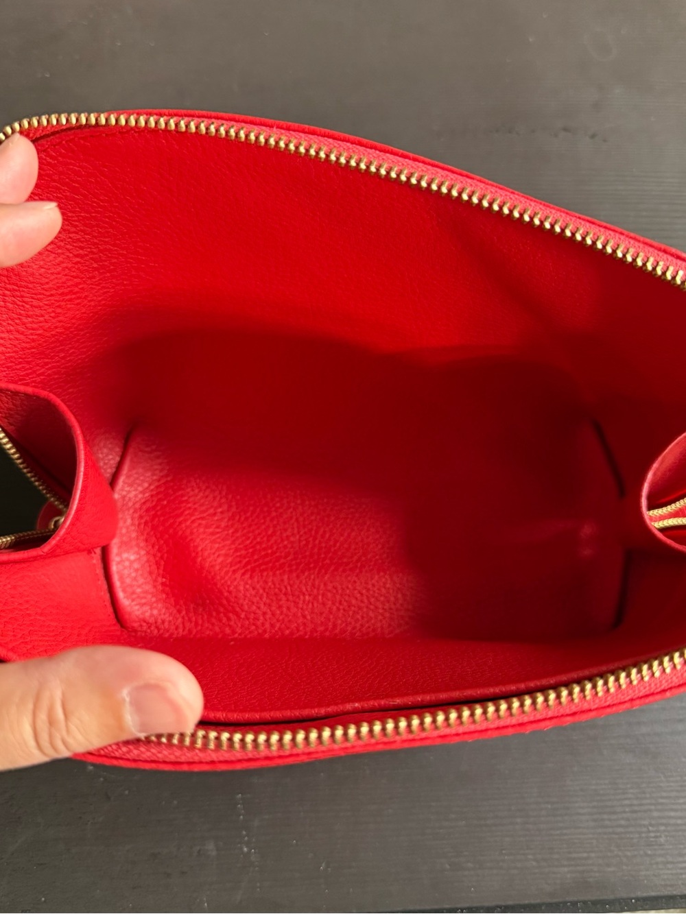 Cuyana Red Leather Medium Travel Case w/ Gold Tone Hardware (Retired Size) - Picture 9 of 14